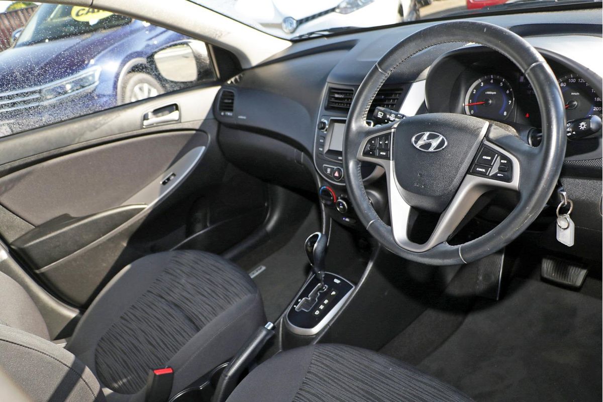 2018 Hyundai Accent Sport RB6