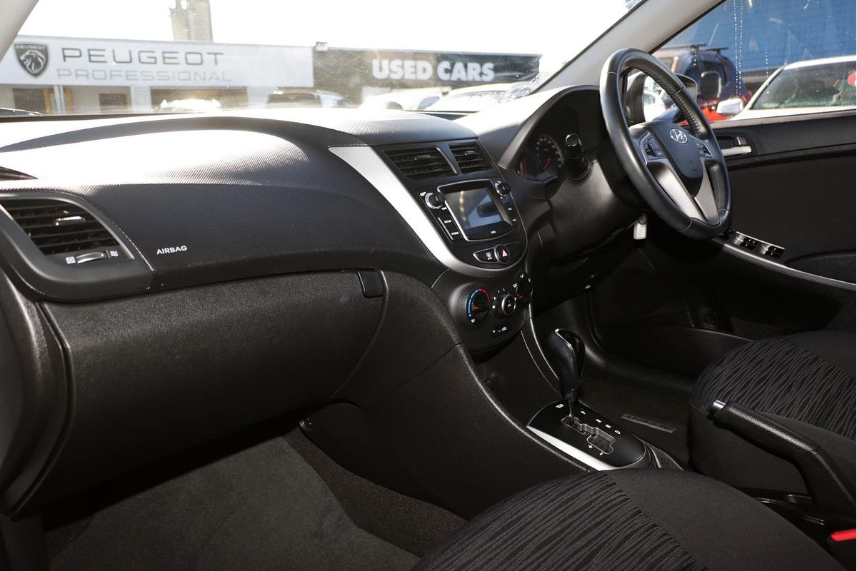 2018 Hyundai Accent Sport RB6