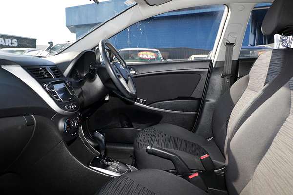 2018 Hyundai Accent Sport RB6