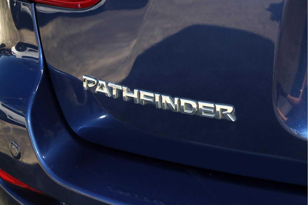 2018 Nissan Pathfinder ST R52 Series II