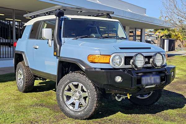 2016 Toyota FJ Cruiser GSJ15R