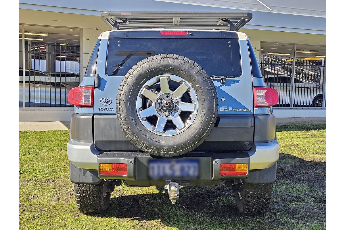 2016 Toyota FJ Cruiser GSJ15R