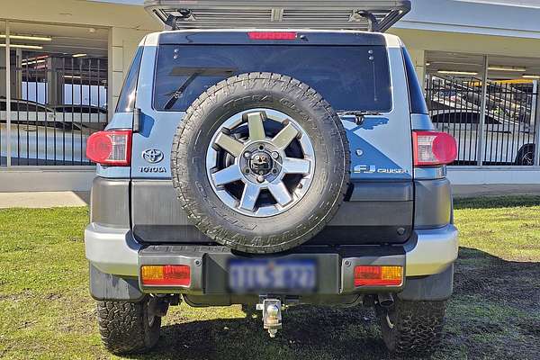 2016 Toyota FJ Cruiser GSJ15R