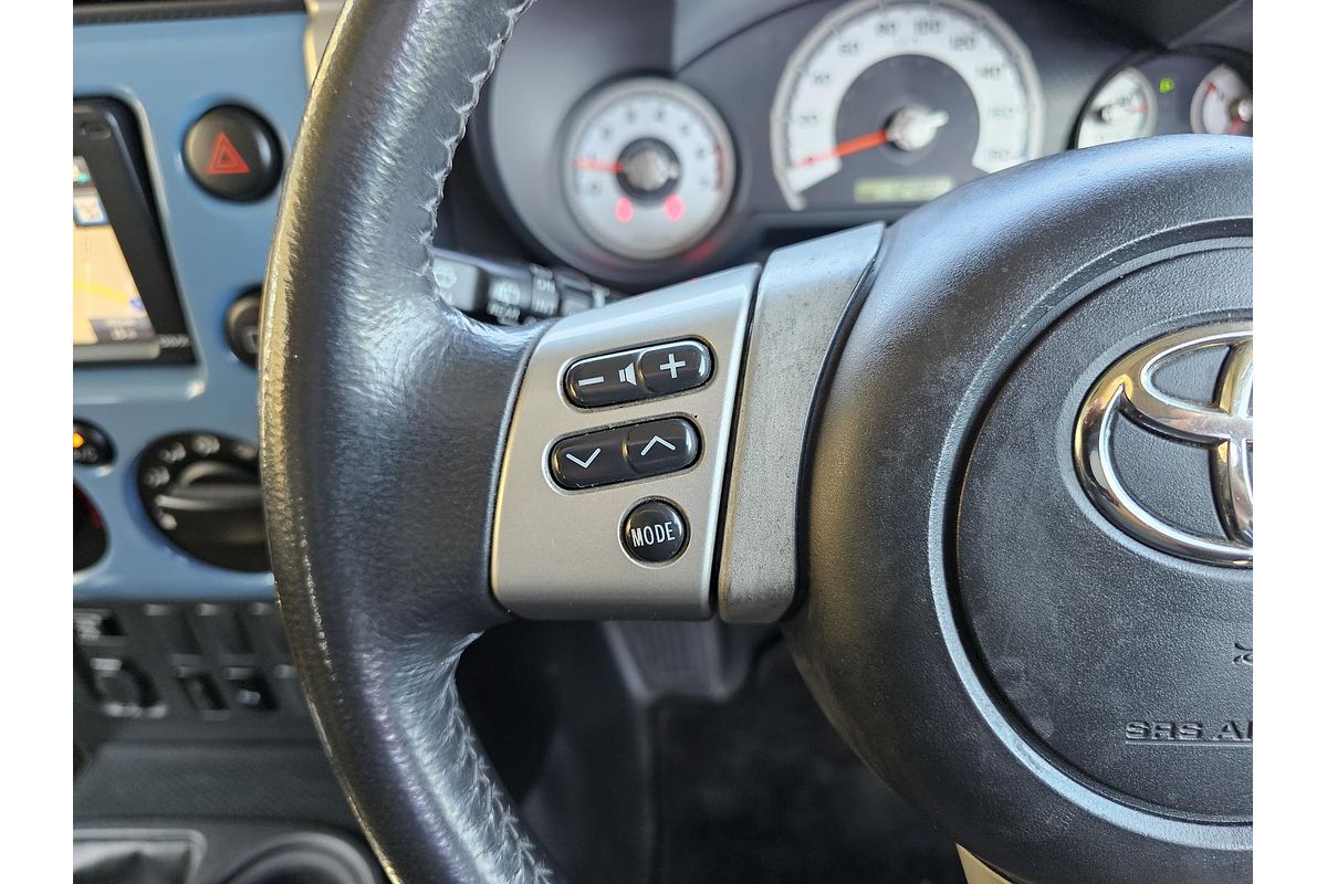 2016 Toyota FJ Cruiser GSJ15R