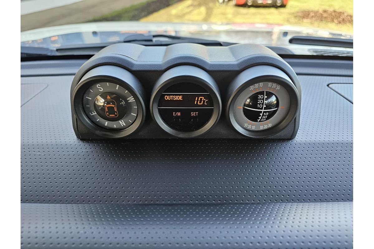2016 Toyota FJ Cruiser GSJ15R