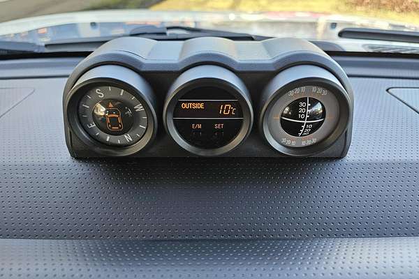 2016 Toyota FJ Cruiser GSJ15R