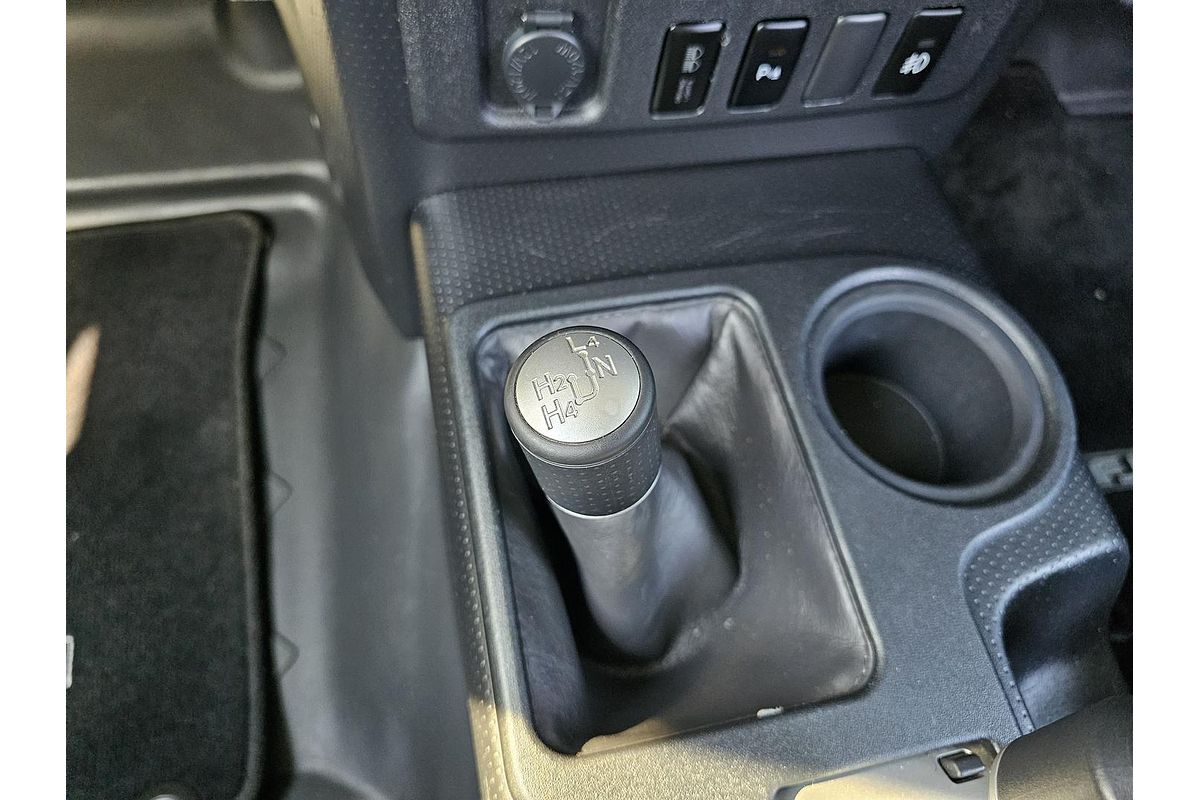 2016 Toyota FJ Cruiser GSJ15R