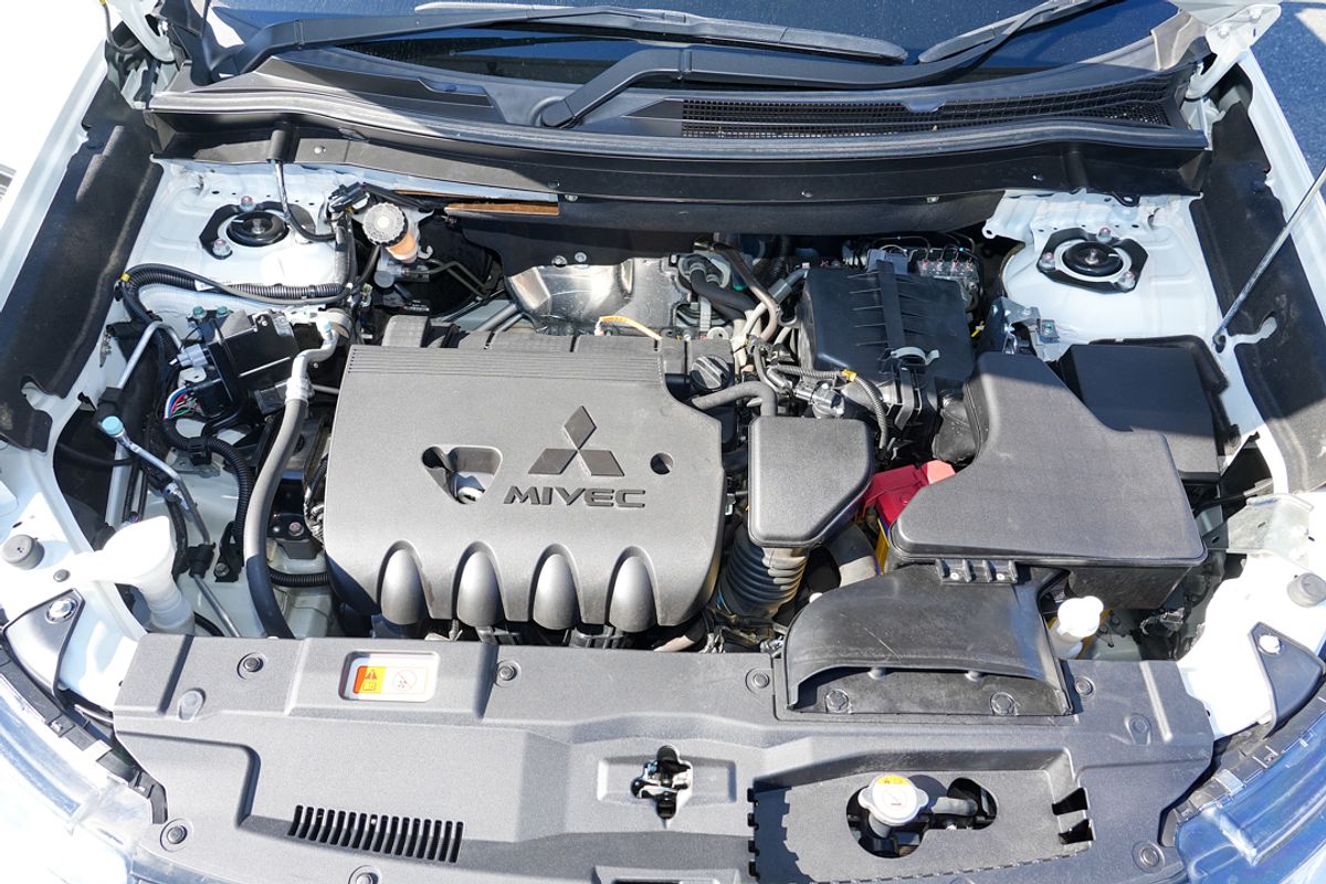 2021 Mitsubishi Outlander Black Edition ZL