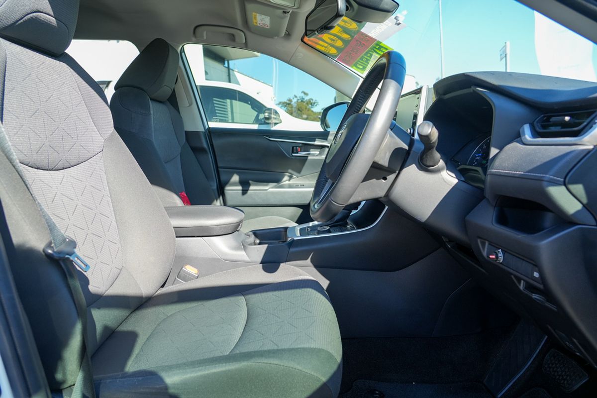 2020 Toyota RAV4 GXL AXAH54R
