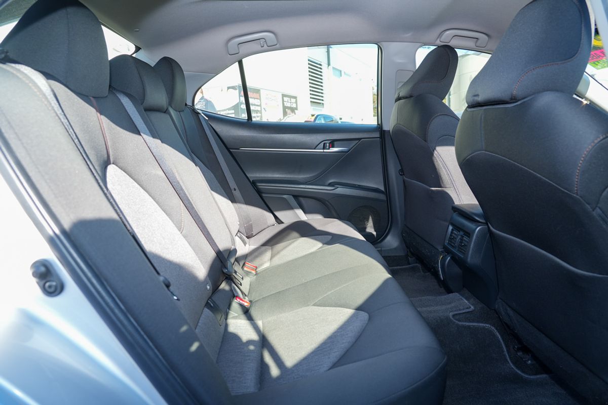 2018 Toyota Camry Ascent Sport ASV70R