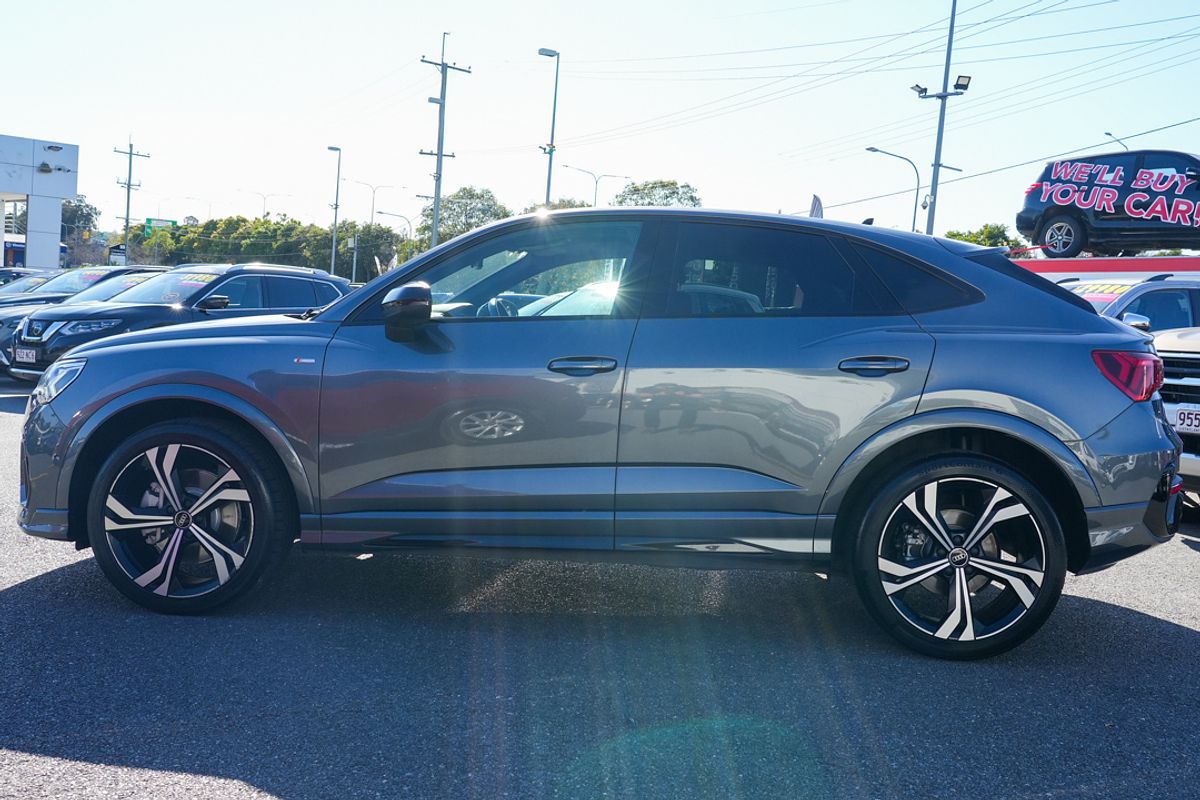 2022 Audi Q3 40 TFSI S line F3