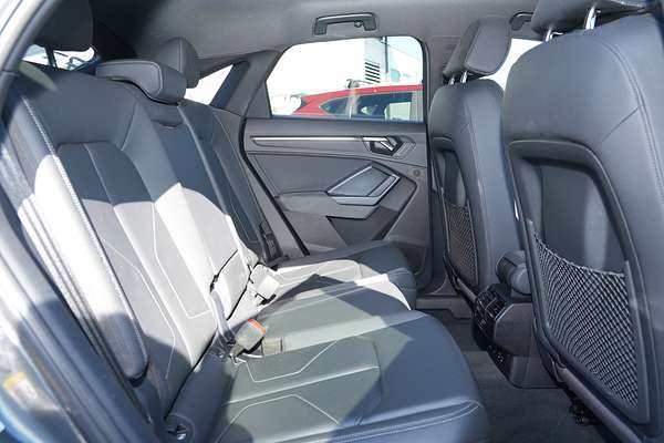 2022 Audi Q3 40 TFSI S line F3