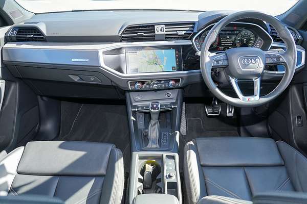 2022 Audi Q3 40 TFSI S line F3