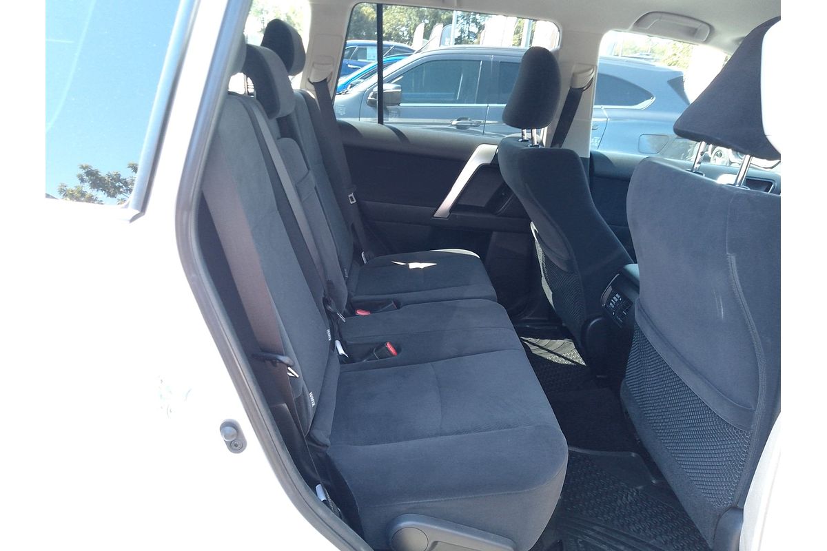 2023 Toyota Landcruiser Prado GX GDJ150R