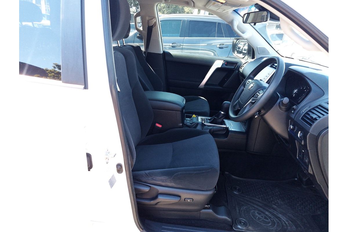 2023 Toyota Landcruiser Prado GX GDJ150R