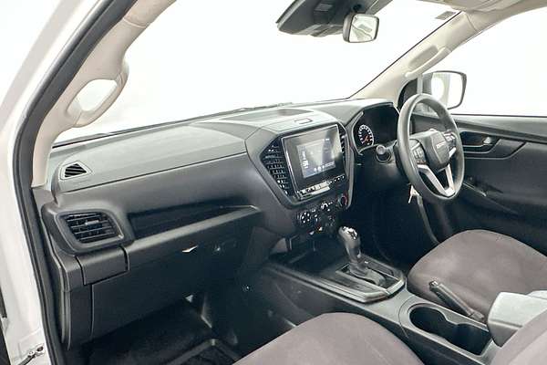 2023 Isuzu D-MAX SX 4X4