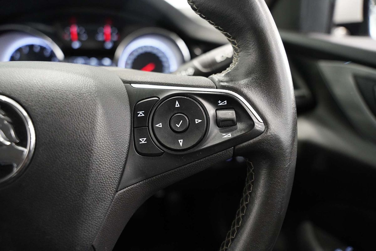 2020 Holden Commodore LT ZB