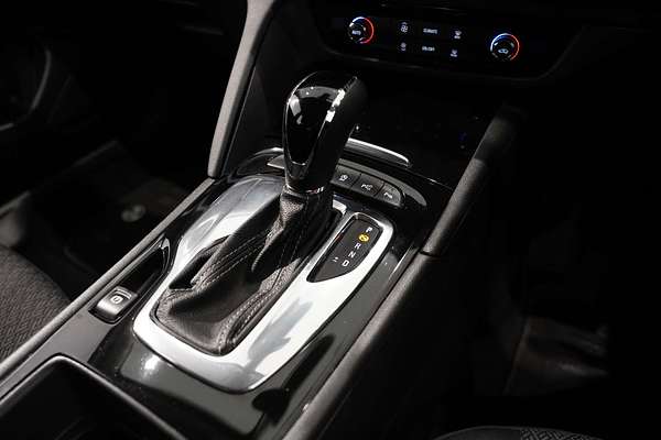 2020 Holden Commodore LT ZB