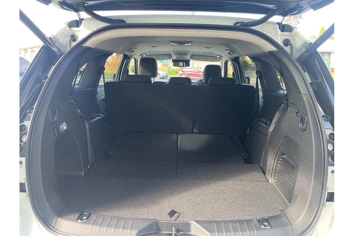 2025 Isuzu MU-X LS-U
