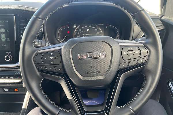 2025 Isuzu MU-X LS-U