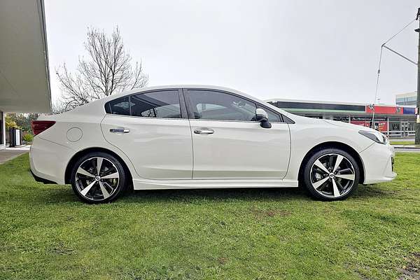 2018 Subaru Impreza 2.0i-S G5