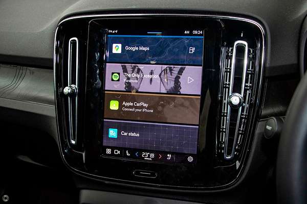 2025 Volvo EX40 Ultra Single Motor Extended Range