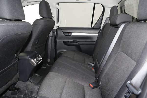 2023 Toyota Hilux SR5 GUN126R 4X4