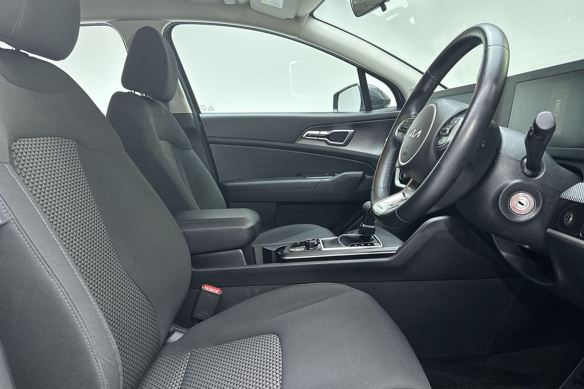 2023 Kia Sportage S NQ5