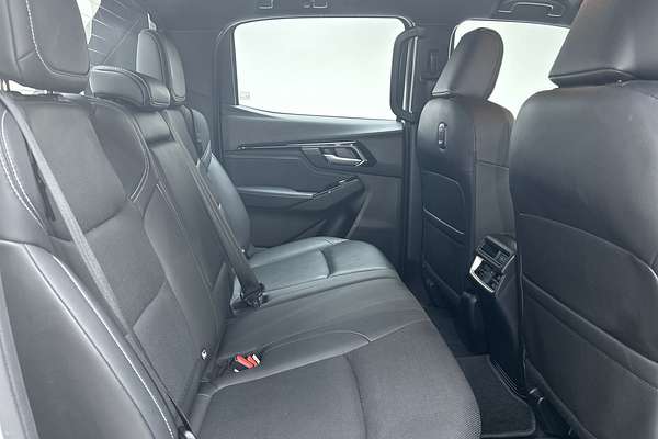 2021 Isuzu D-MAX X-TERRAIN 4X4