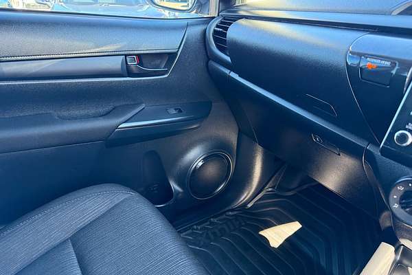 2023 Toyota Hilux SR GUN126R 4X4