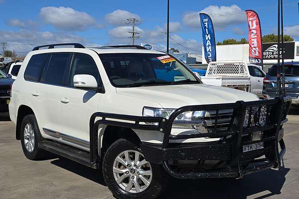 2019 Toyota Landcruiser Sahara VDJ200R