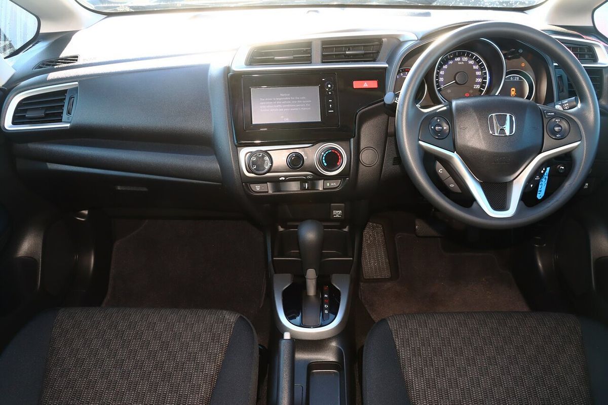 2016 Honda Jazz VTi GF
