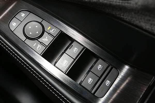 2024 Nissan X-TRAIL ST T33