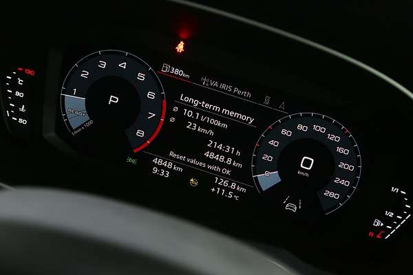 2024 Audi Q3 35 TFSI Dynamic Black F3