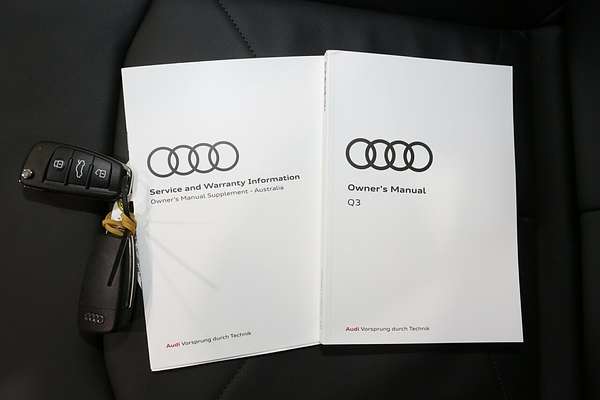 2024 Audi Q3 35 TFSI Dynamic Black F3