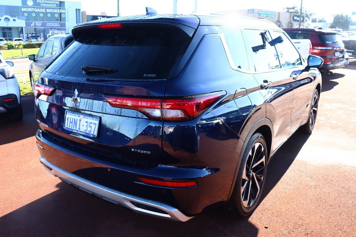 2021 Mitsubishi Outlander Exceed ZM