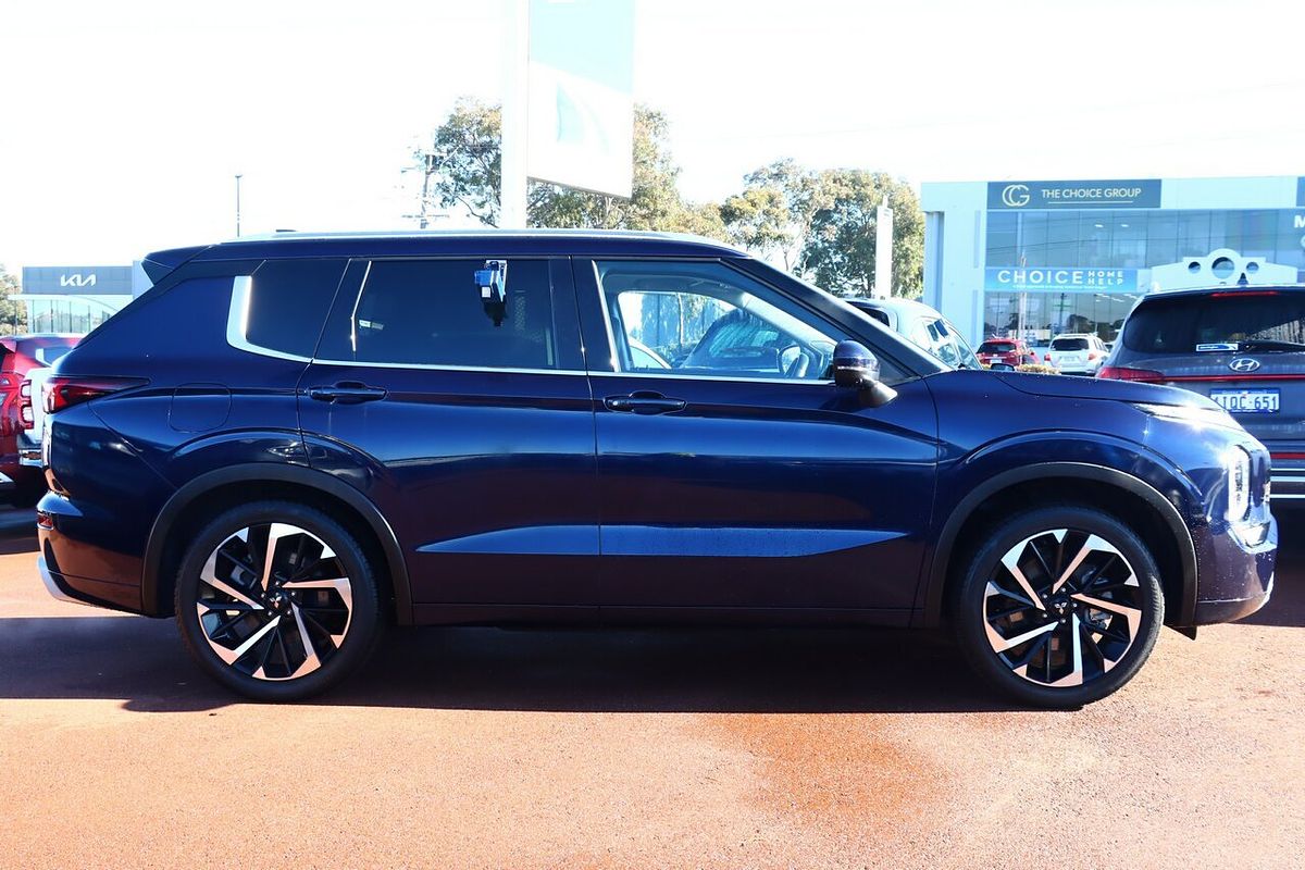 2021 Mitsubishi Outlander Exceed ZM