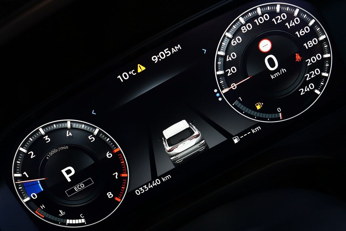2021 Mitsubishi Outlander Exceed ZM