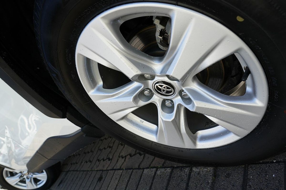 2021 Toyota RAV4 GX AXAH54R