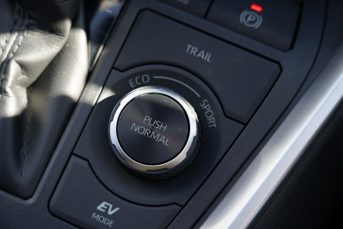 2021 Toyota RAV4 GX AXAH54R