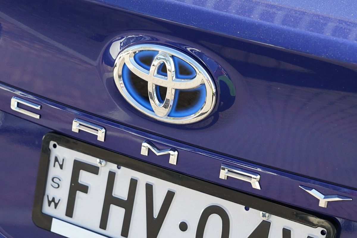 2024 Toyota Camry Ascent AXVH70R