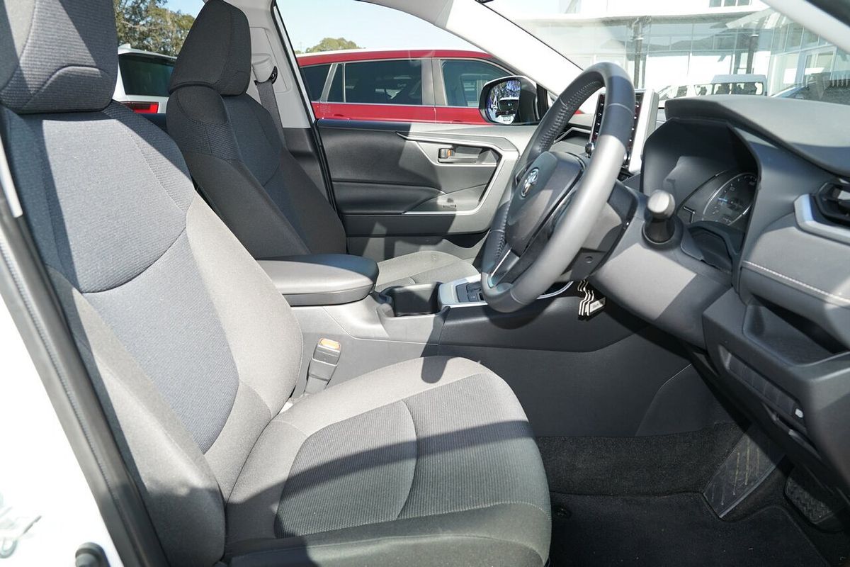 2021 Toyota RAV4 GX AXAH52R