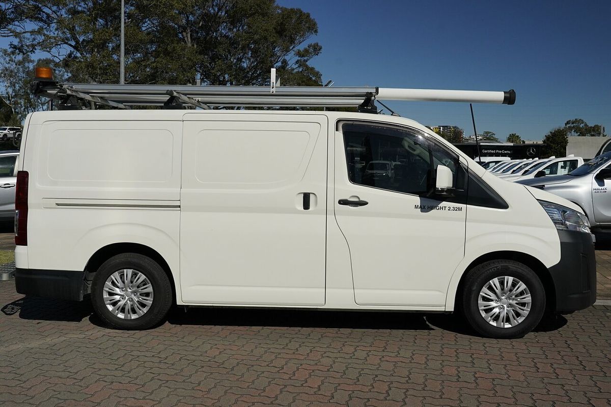 2019 Toyota Hiace GDH300R LWB