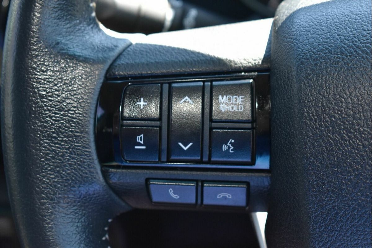 2016 Toyota Hilux SR5 GUN126R 4X4