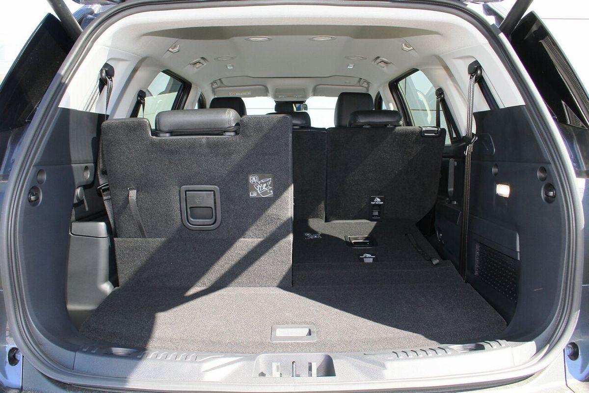 2025 Ford Everest Trend 2.0L