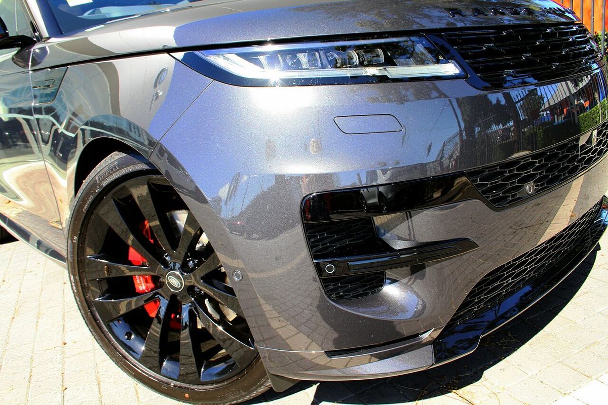 2025 Land Rover Range Rover Sport D300 Dynamic SE L461