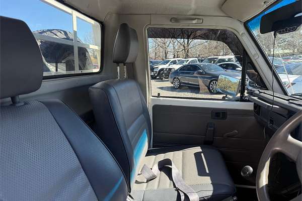 2005 Toyota Landcruiser HDJ79R 4X4