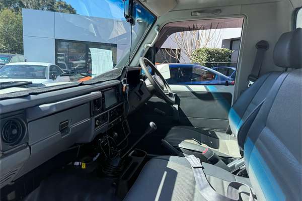 2005 Toyota Landcruiser HDJ79R 4X4