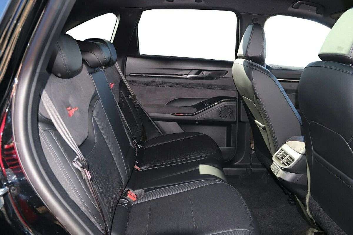 2025 GWM Haval H6GT Ultra B03