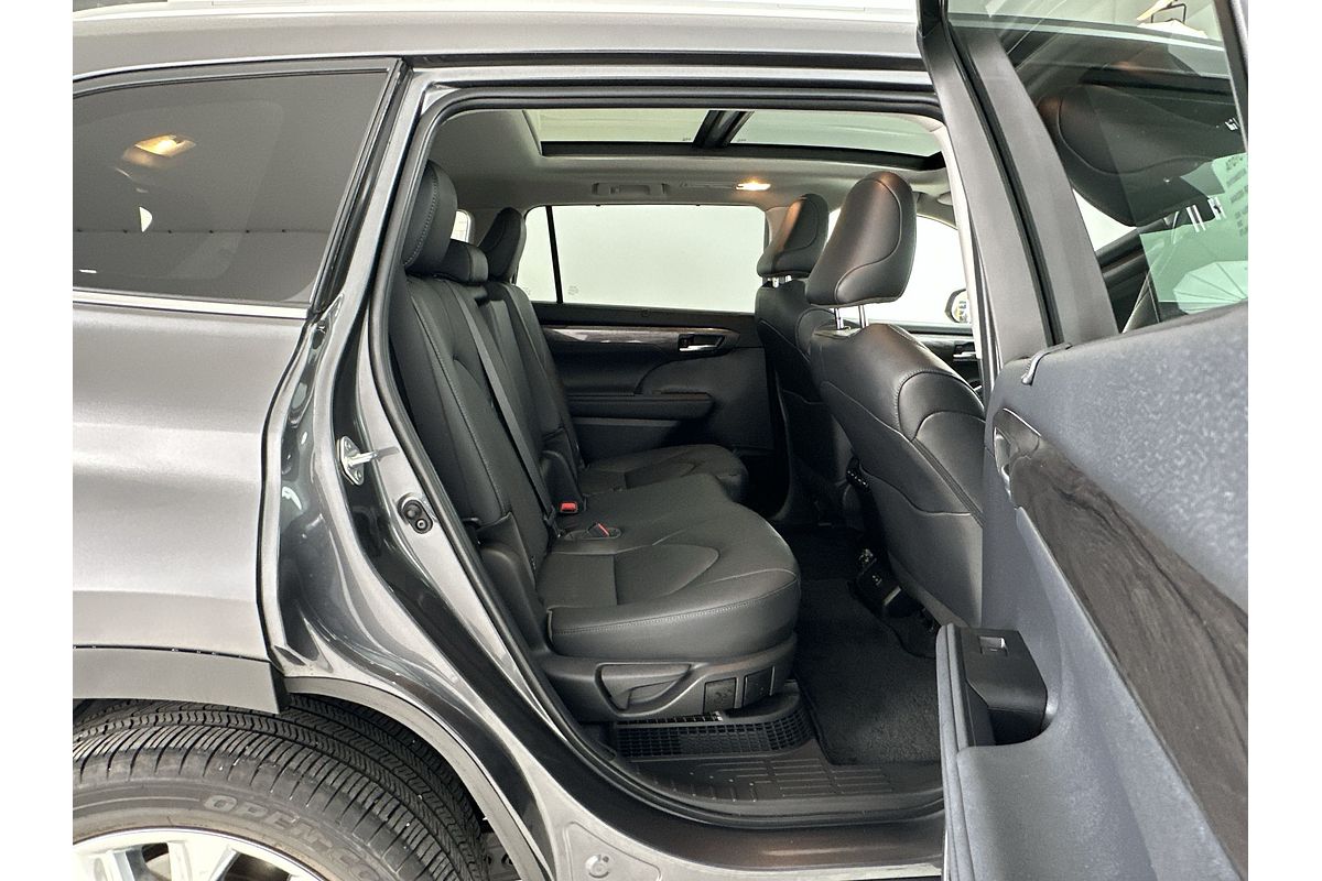 2023 Toyota Kluger Grande AXUH78R